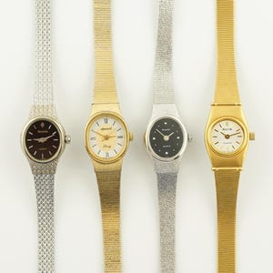Vintage Women's Accurist Watch, Avia gold colored womens Watch, Ladies cocktail wristwatches, Gift for her, vintage gold wrist watch
