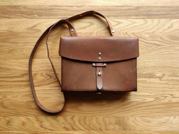 Original Swiss army Cross body leather Bag, Vintag