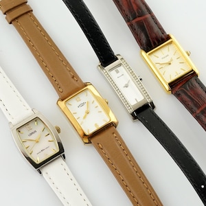 Vintage Women's Lorus Watch, Pulsar leather strap womens Watch, Round watch, Quartz Watch, Gift for her, vintage leather strap watch