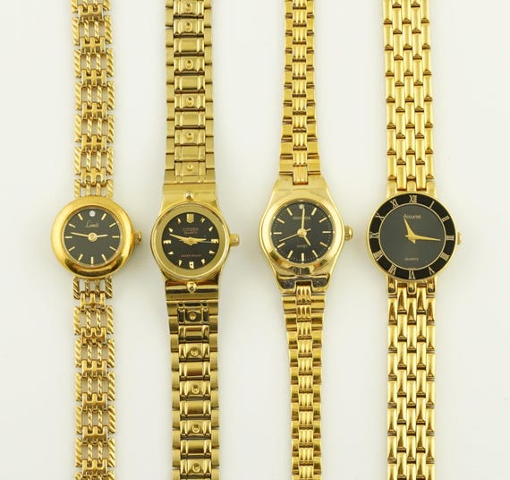 Vintage Gold Tone Women display picture 3