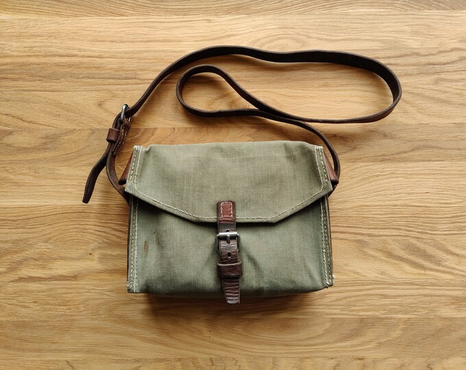 Vintage Swiss Army Ammo Bag, Swiss Military Shoulder Bag, Green Canvas
