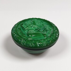 Vintage Naked Woman Figurine Box, Bohemian Malachite Glass with Mermaid Motif, Art Deco Jewelry Trinket Box, Nude Woman Design, Powder Jar image 4