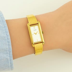Vintage Citizen Women's Watch, Gold tone small watch, Stainless steel watch, Water resistant watch, Gift for her, gold colored wristwatch