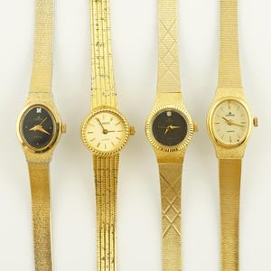 Vintage Women's Lorus quartz Watch, Oval Gold colored womens Watch, Ladies cocktail wristwatches, Gift for her, womens jewelry gold watch