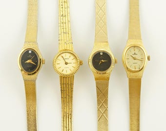 Vintage Lorus Gold Tone Cocktail Watch, Oval Face, Inlaid Stone, Women's jewelry, quartz wristwatch