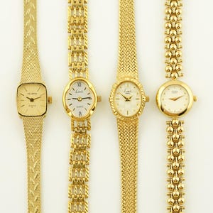 Vintage Women's Citizen Watch, Limit oval gold womens Watch, Ladies cocktail wristwatch, Quarz watch, Gift for her, vintage gold watch