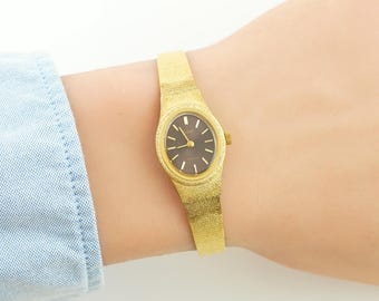 Vintage Retro Gold & Brown Classic Oval Stretch Watch Vintage Retro Gold & Brown Classic Oval Stretch Watch | eBay main image 3