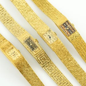 Avia Watch - Etsy Canada