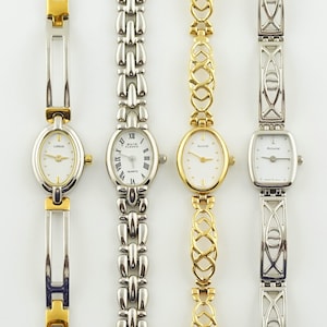 Vintage Women's Avia Watch, Accurist gold colored womens Watch, Thin oval ladies cocktail wristwatches, Gift for her, vintage wrist watch