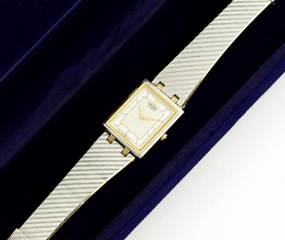 Vintage Seiko Women display picture 2