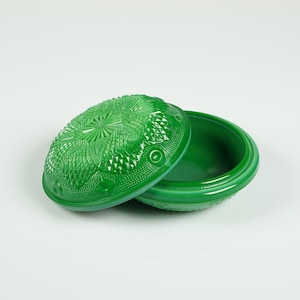 Vintage Bohemian Czech Malachite Glass Art Deco Jewelry Trinket Box with Star Theme, Collectible Trinket Box, rare Powder Jar, rare mini box