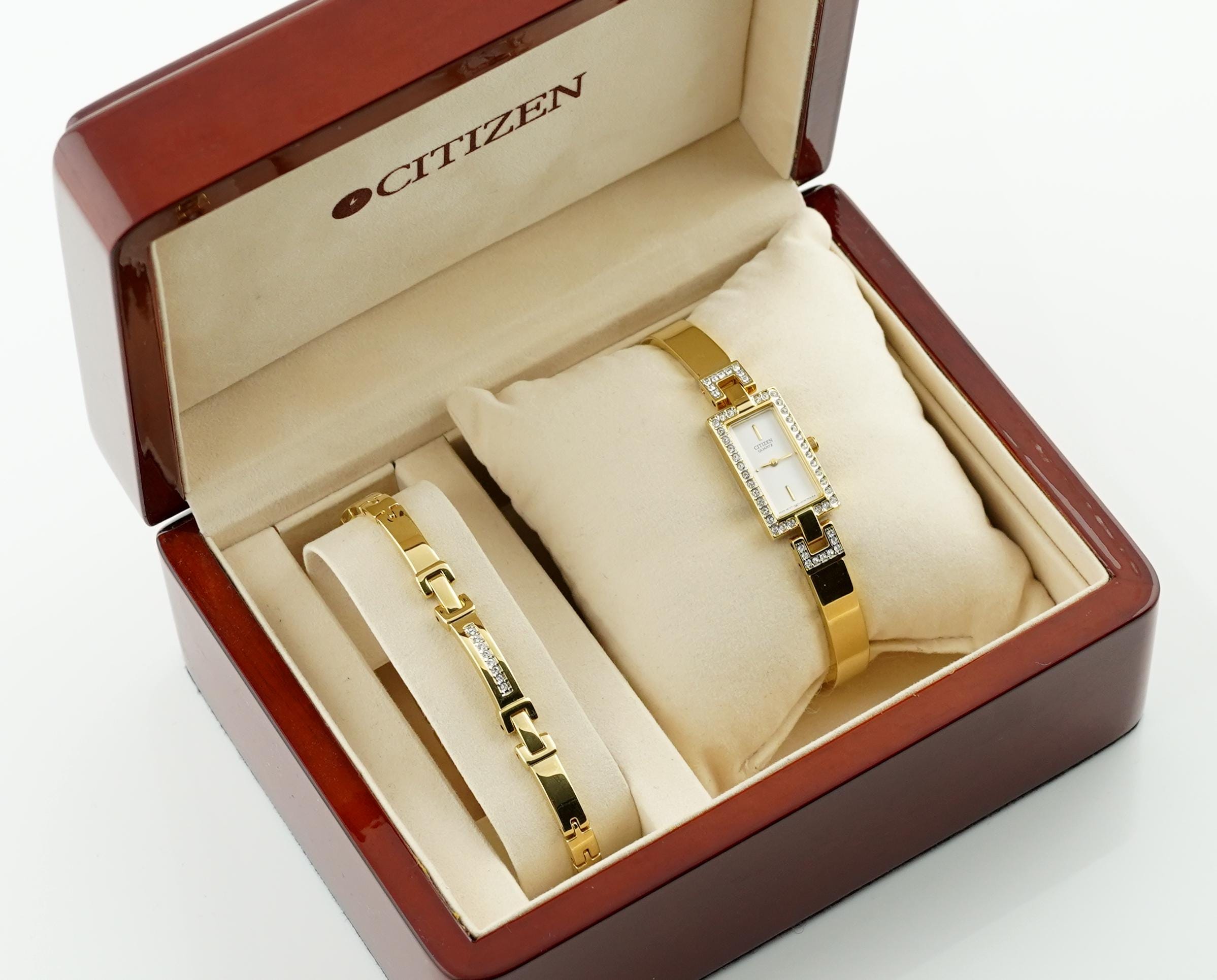 Citizen watch box for sale new arrivals