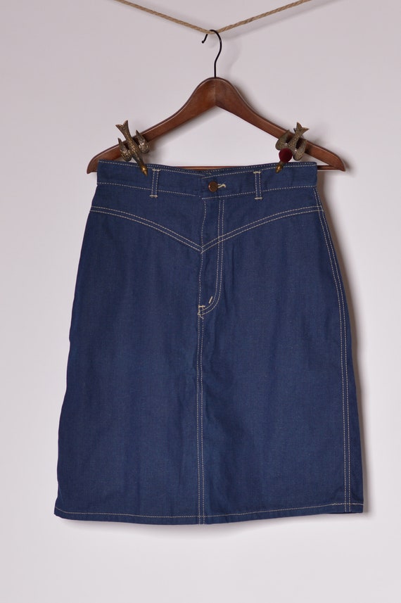 Chic Brand Vintage High Waisted Denim Skirt - Gem