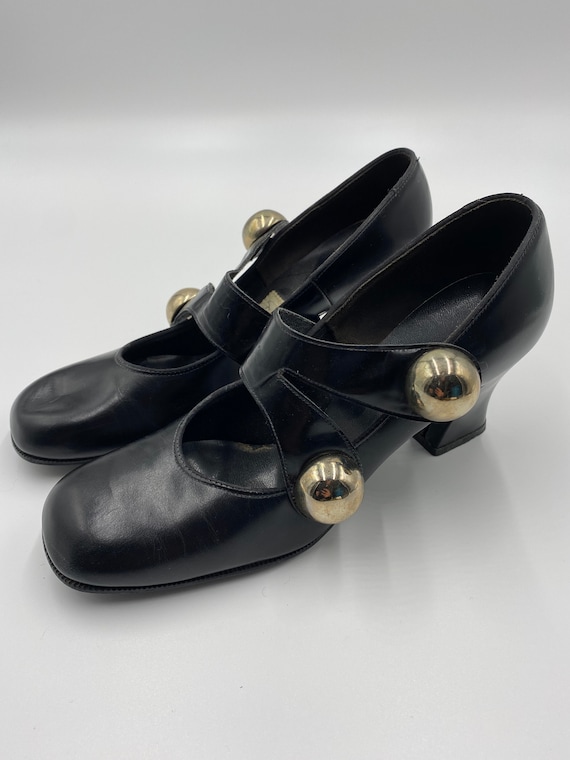 1960's Vintage black pilgrim shoes heels with big