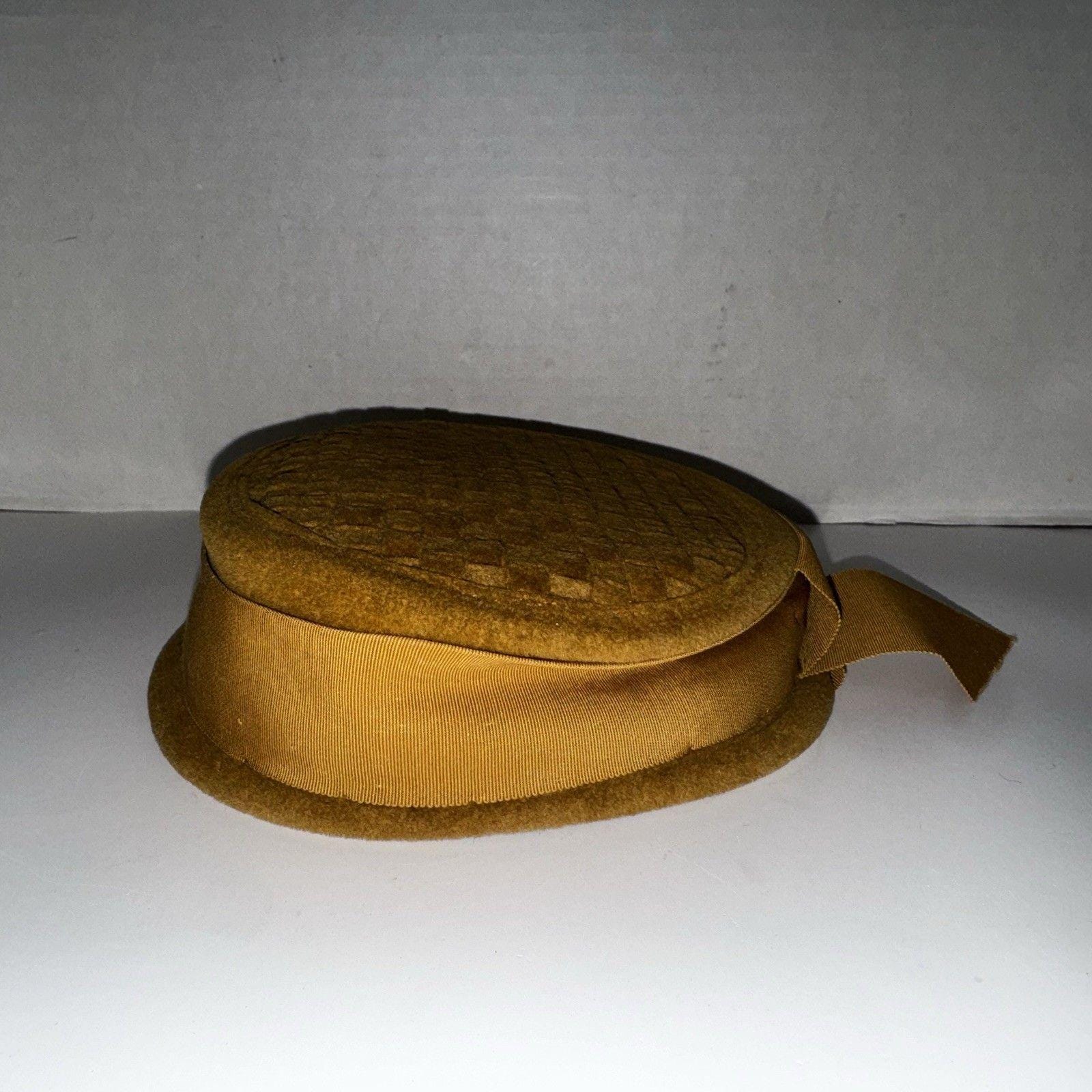 Vintage 1950s Chesterfield Pillbox Hat Mustard Yellow Felt 