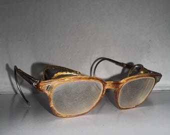小物 vintage AMERICAN OPTICAL ao safety Rare Vintage American Optical AO Safety glasses Green Color Tinted