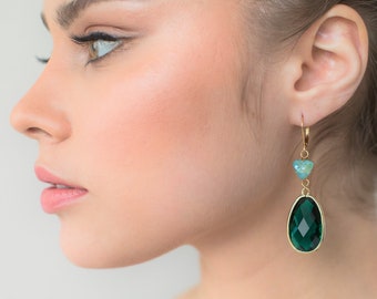 Green wedding earrings, Gold teardrop earrings, Emerald green earrings, Large earrings, Gold green dangle earrings, Green statement earrings