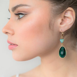 Green wedding earrings, Gold teardrop earrings, Emerald green earrings, Large earrings, Gold green dangle earrings, Green statement earrings