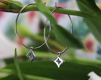 Silver dangle earrings, Hoop dangle earrings, Silver charm earrings, MInimalist earrings, Clover earrings, Elegant earrings, Hoop with charm