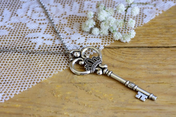 Key necklace Vintage key necklace Silver key necklace | Etsy