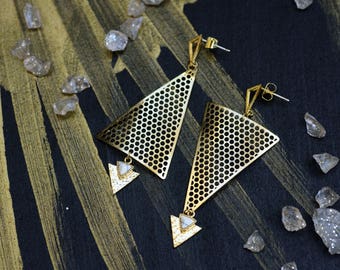 Triangle earrings, Gold statement earrings, Geometric gold earring, Modern earring, Marble earring, Gold dangle earrings, Gold drop earrings