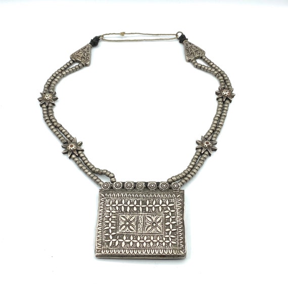 Buy Prayer Box Necklace Tibetan Necklace Prayer Box Pendant Stash Necklace  Silver Tibetan Jewelry Box Memento Pendant PD489 Online in India - Etsy