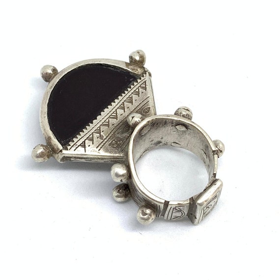 African vintage Tuareg ring - image 2