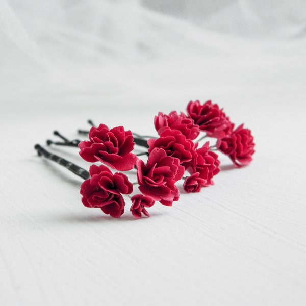 Gypsophila hair pins Magenta babys breath hair pins Flower hair pins Bridal hair piece Floral wedding headpiece for bride