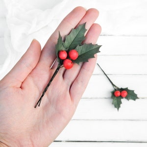 Holly berry hair pins Christmas wedding hair piece Red winter headpieces / Small bridal hair comb for woman / image 6