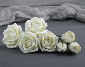 Wedding flowers hair pins Bridal floral hair piece Headpiece for bride with ivory roses