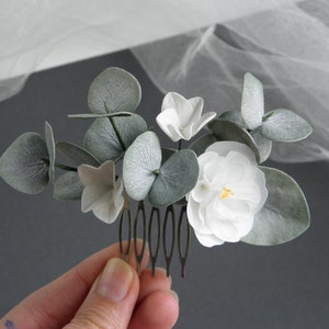Pente de cabelo com flores de eucalipto Peça floral para noivas Acessório para cabelo de noiva com folhagens