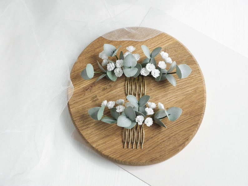 Greenery wedding hair piece Babies breath Eucalyptus bridal hair comb Floral headpiece for bride image 3