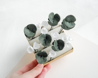 Floral bridal hair pins Greenery wedding hair piece Eucslyptus hair clip White flowers bobby pins