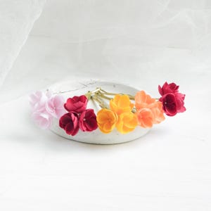 Colorful floral bridal hair pins Wildflower wedding flower piece for bride Meadow headpiece bridesmaid
