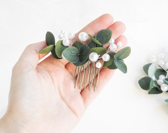 Eucalyptus wedding hair piece Greenery bridal hair comb Pearls hair piece bridesmaid Floral hair accessories for bride