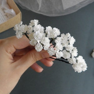 Gypsophila hair pins Babys breath hair pins Flower hair pins Bridal hair piece Small wedding headpiece for bride