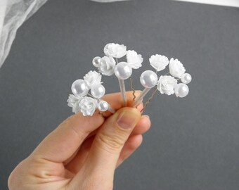 Babys breath hair pins Bridal gypsophila piece Flower pearls bridal hair piece Floral wedding headpiece for bride