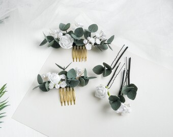 Bridal eucalyptus hair piece Wedding floral hair comb Babies breath Pearls headpiece Flower hair comb for bridesmaid