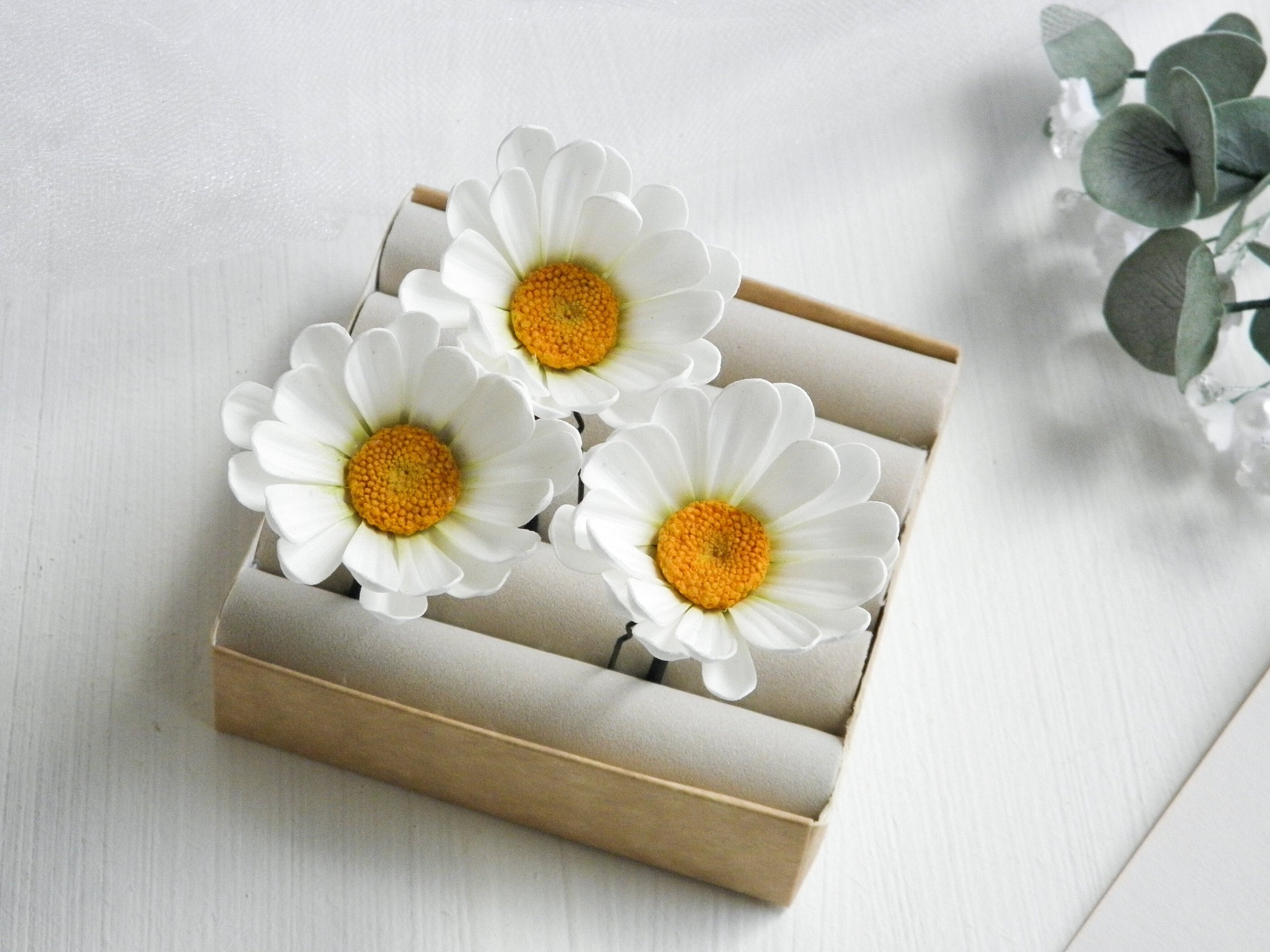 24 Stück Haarnadeln Mit Gänseblümchen – Weiß, Aus Stoff & Metall – Für Hochzeit, Party & Alltag