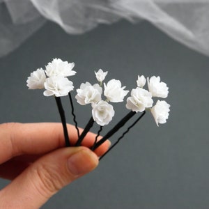 Babys breath hair pins Flower hair pins Bridal hair piece Small wedding headpiece for bride