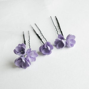 Lilac bridal hair pins with small flowers Floral wedding hair piece Flower headpiece for bride Floral bobby pins image 3