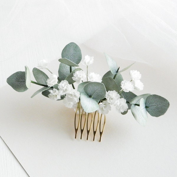 Babies breath Eucalyptus hair comb Wedding headpiece for bride Greenery hair piece Bridal floral hair comb