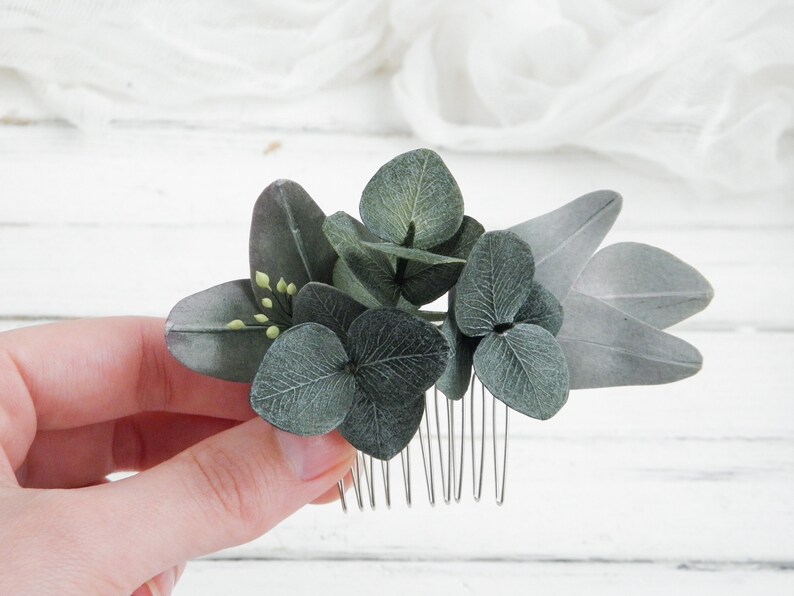 Eucalyptus hair comb small , Greenery wedding hair piece , Floral head piece for bride , Tropical bridal hair comb Without flowers