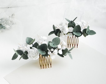 Eucalyptus wedding hair piece Babies breath Pearls bridal hair comb Floral headpiece for bride