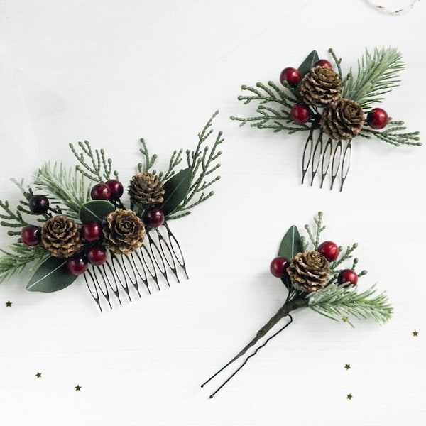 Winter hair comb Christmas wedding hair piece Pine cone hair pins Green red bridal headpiece Winter wonderland hair comb