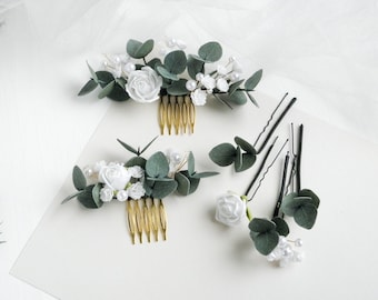 Bridal eucalyptus hair piece Wedding floral hair comb Babies breath Pearls headpiece Flower hair comb for bridesmaid