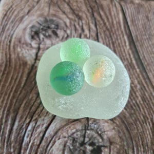 3 Sea glass marbles 0.59&quot;/ 1,5 cm, cats eye marbles, sea worn marbles, beach marbles, sea glass bottle bottom