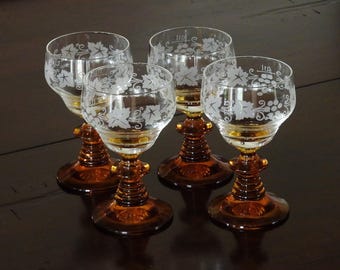 Set of Four Vintage German Roemer-Style Wine Glasses Goblets, Amber Bases