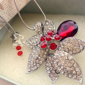 Crystal Necklace,Red Crystal Necklace, Red Crystal Pendant, Red Necklace, Red Pendant, Red Jewelry, Crystal Pendant, Crystal Silver Necklace