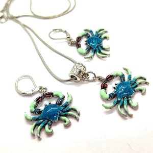 Crab Jewelry Set, Crab Necklace Pendant, Crab Earrings, Cancer Horoscope Jewelry Set, Crystal Crab Necklace and Earrings Beach Jewelry Set